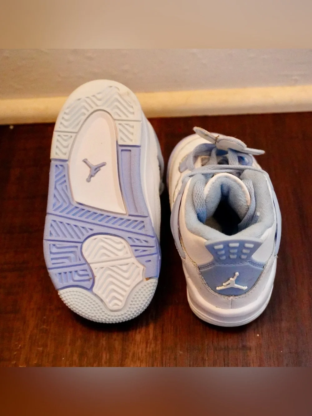 Jordan Kids White and Light Blue Flower Accent Sneakers